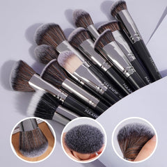 MAANGE makeup brush set ergonomic handles with labels for quick brush selection