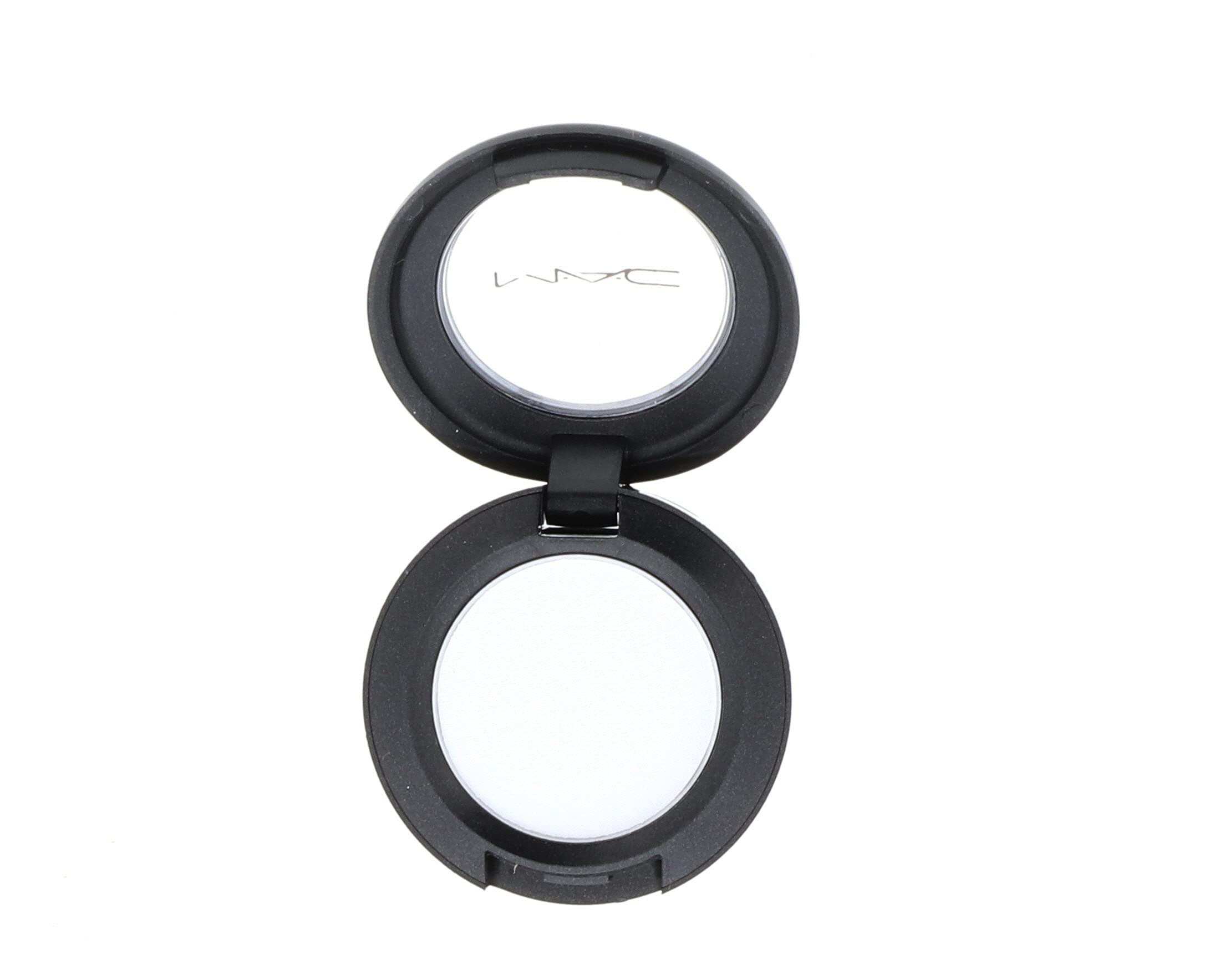 MAC Eye Shadow Gesso inner corner brightening precisely enhances eye openness.