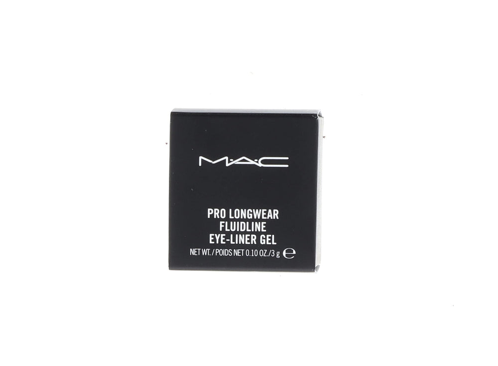 MAC Fluidline Blacktrack packaging closeup shows travel-friendly 3g jar.