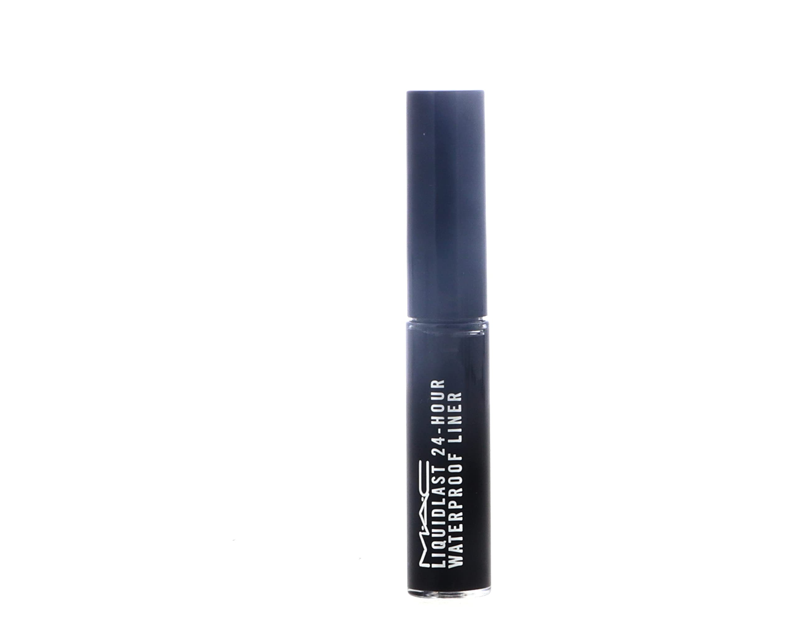 MAC Liquidlast Liner Point Black tip-closeup highlights the precise applicator.