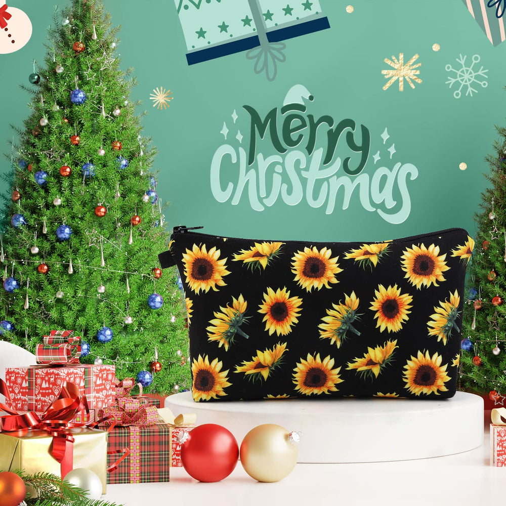 MAGEFY makeup bag offers large capacity for cosmetics and essentials