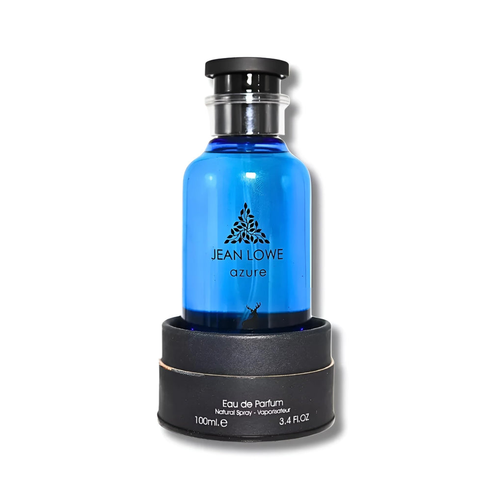 Maison Alhambra Jean Lowe Azure lifestyle shot suggests daytime and evening versatility.