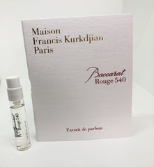 Maison Francis Kurkdjian Baccarat Rouge 540 Extrait application captures precise, refined scent for evenings.