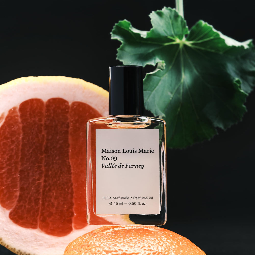 Lifestyle scene with Maison Louis Marie No.09 as part of a daily scent ritual.