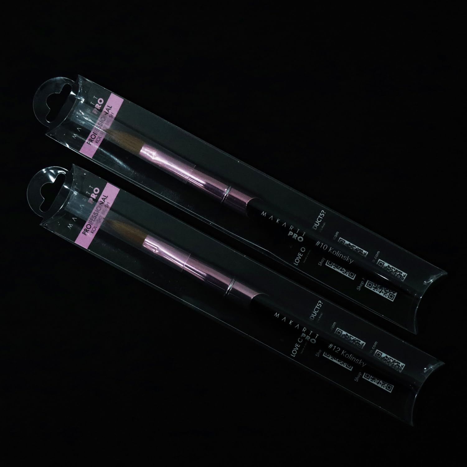 MakarttPro Kolinsky hair detail highlights premium bristle quality for consistent monomer pickup.