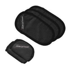 MakeUp Eraser Mini PRO water-activated fabric shows gentle makeup removal with water.