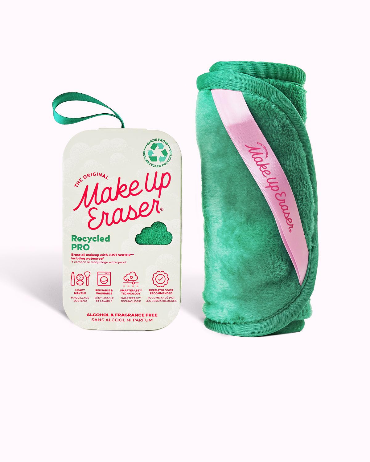 MakeUp Eraser Pro fiber closeup wet for gentle water-based makeup removal