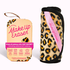 MakeUp Eraser Pro leopard design close-up of fibers for makeup removal without wipes