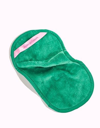 MakeUp Eraser Pro removes waterproof makeup with water, no chemicals