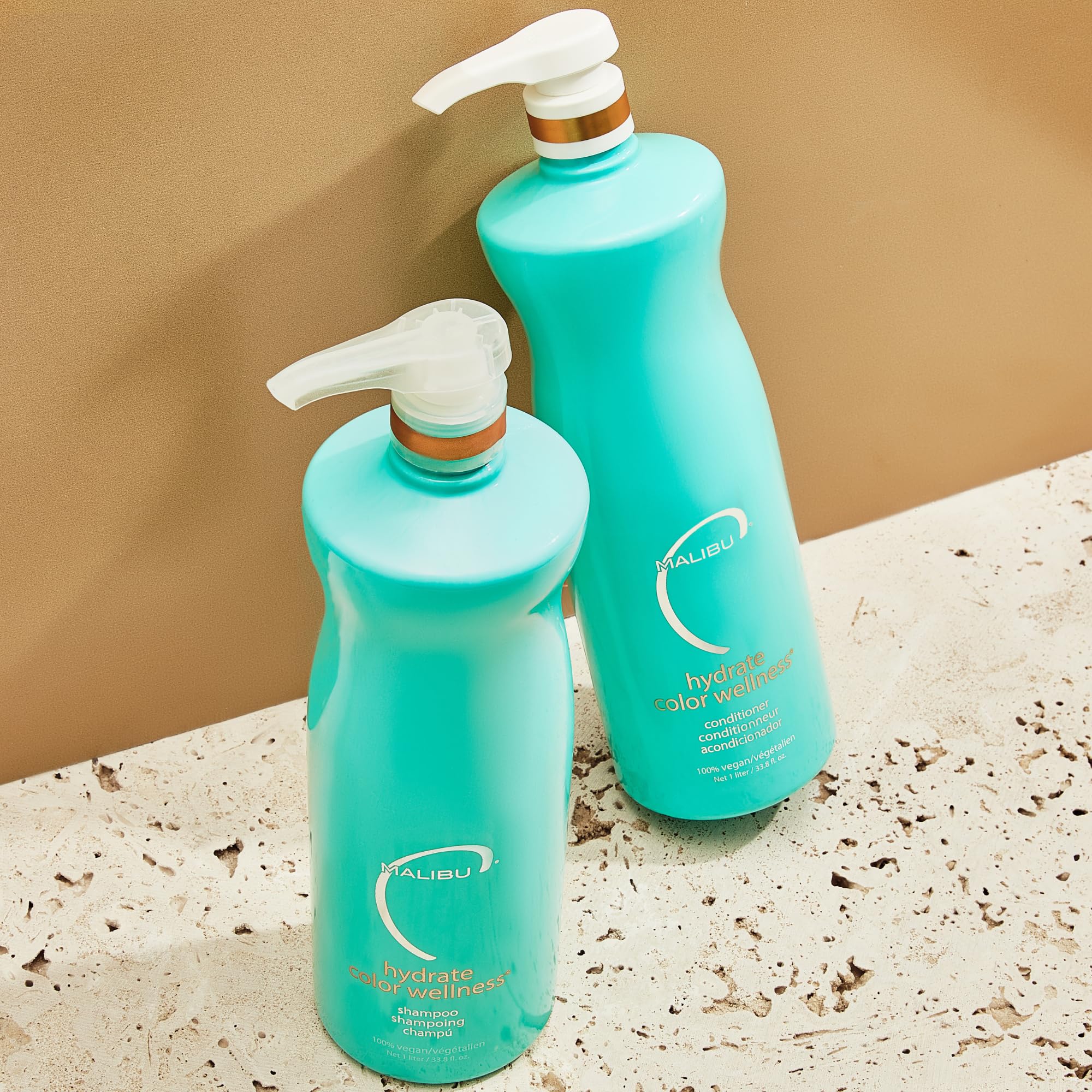 Malibu C Hard Water Duo packshot illustrating a complete detox routine for hair.