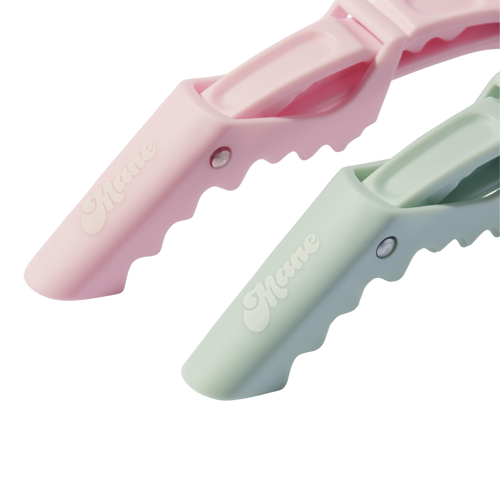 Mane All Grip No Slip pink clip close-up highlighting soft-touch grip for crease-free styling
