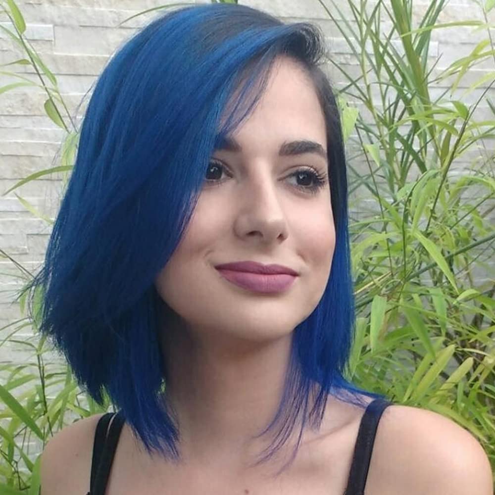MANIC PANIC Shocking Blue during application highlights deep, even color uptake.