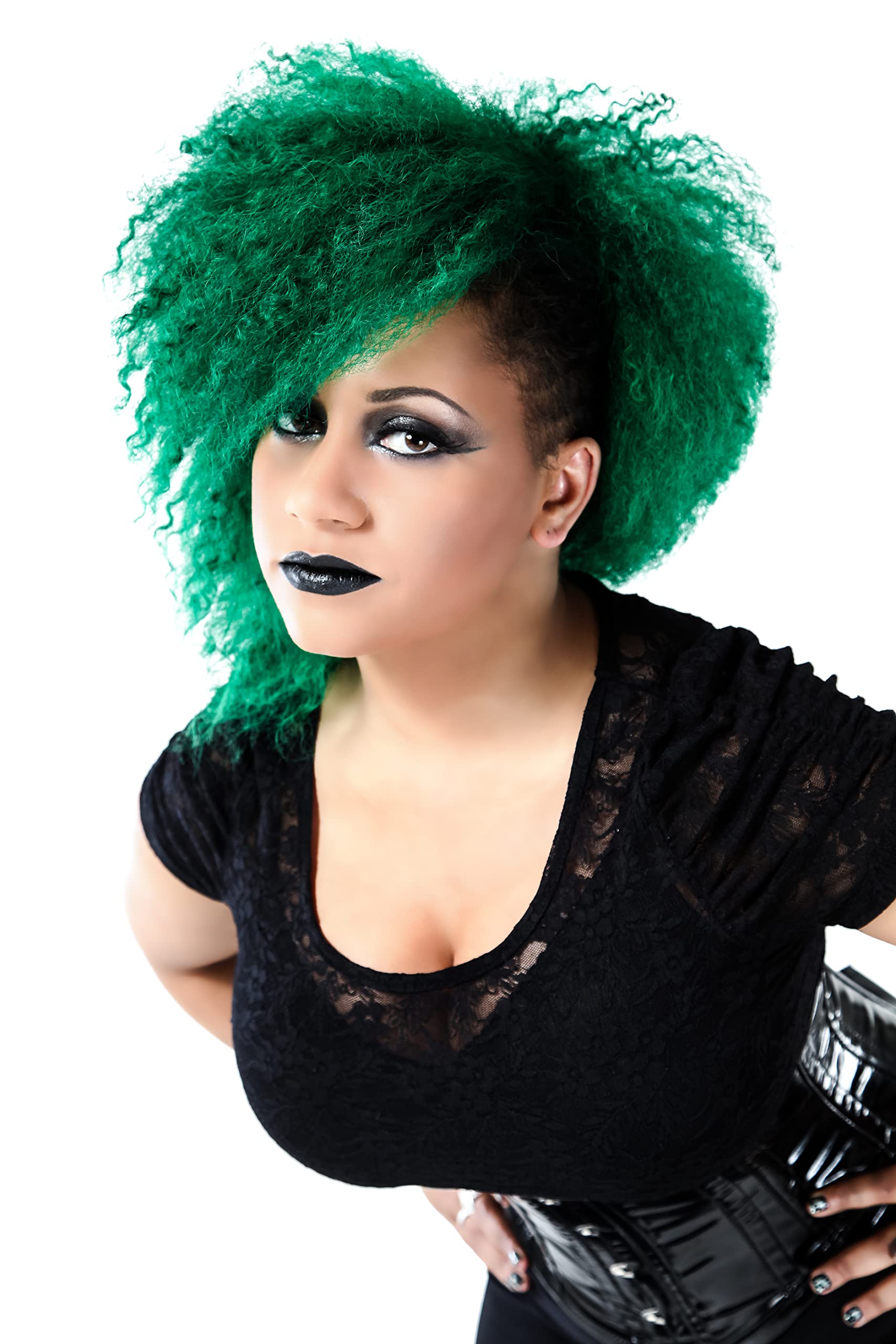 MANIC PANIC Green Envy on pre-lightened hair delivers best results at level 9–10 blond.