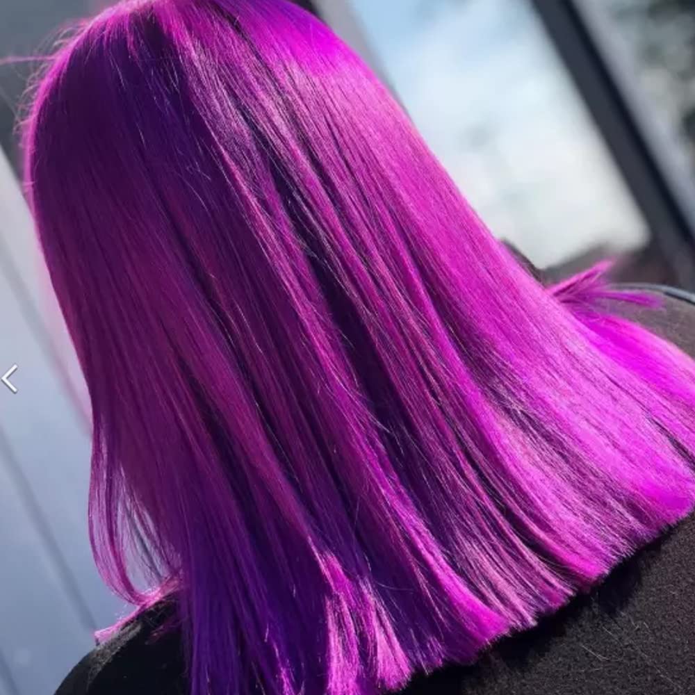 MANIC PANIC Purple Haze on pre-lightened blonde hair prepares for rich violet results.