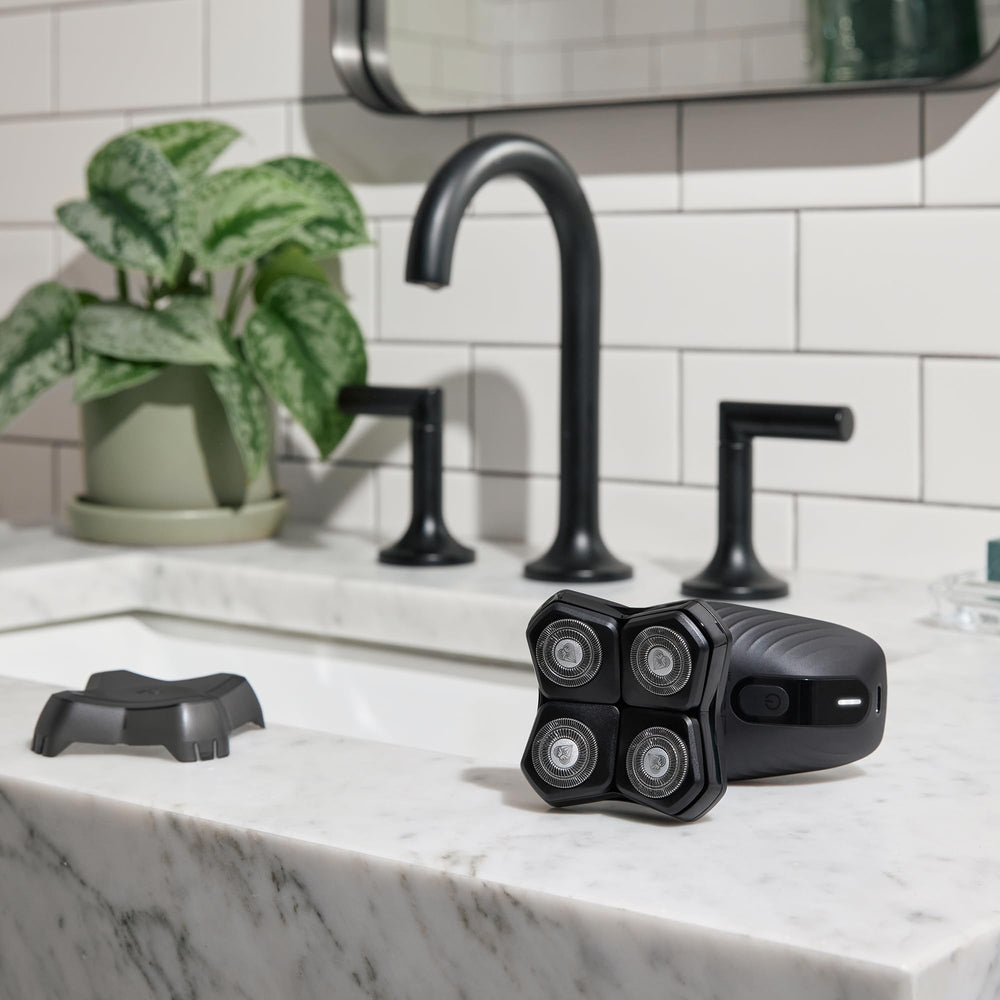 MANSCAPED The Dome Shaver Plus magnetic detachable blade pad for easy cleaning