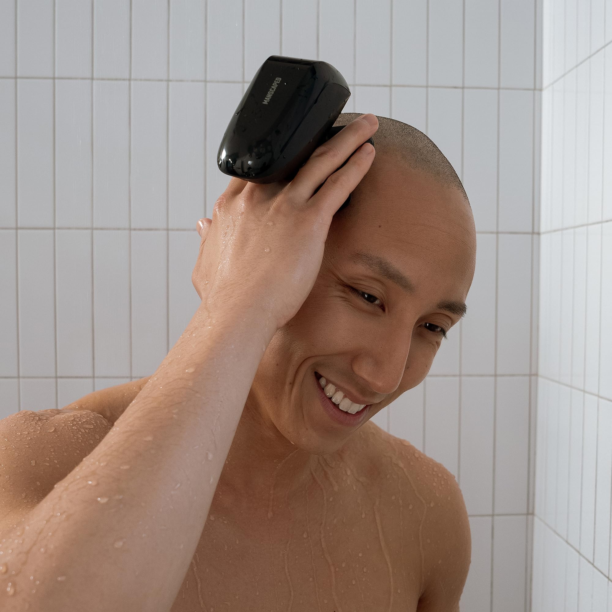 MANSCAPED The Dome Shaver Pro travel lock for secure trips
