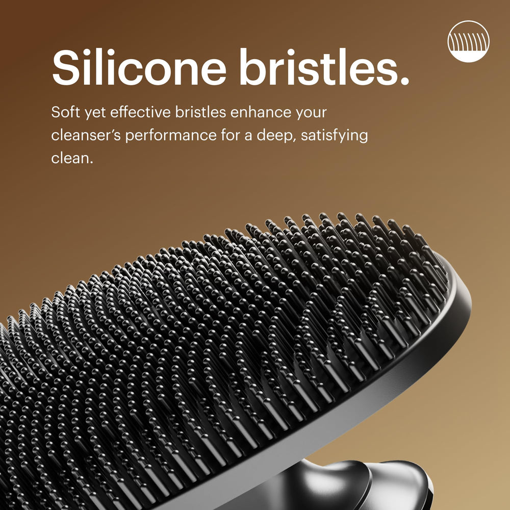 MANSCAPED The Face Buffer soft-silicone-bristles suitable for all skin types.