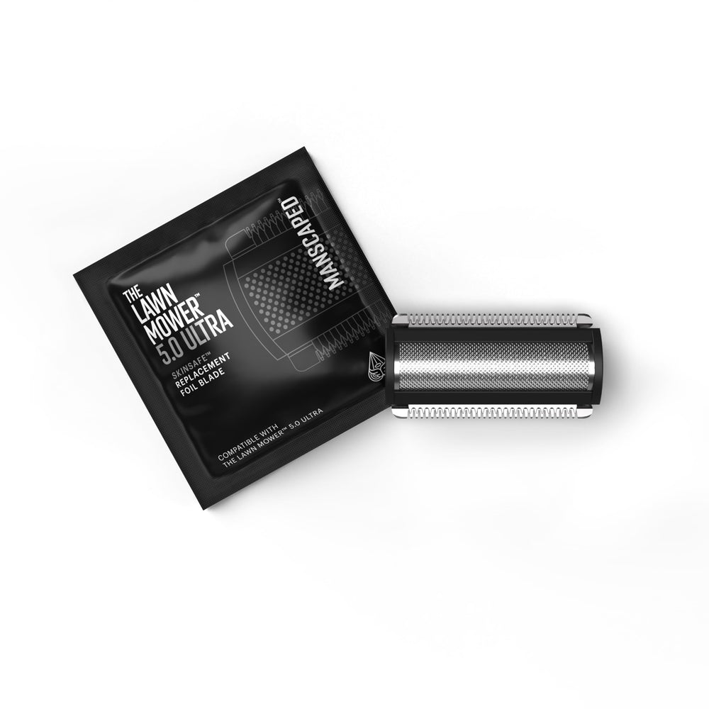 MANSCAPED Lawn Mower 5.0 Ultra foil head close-up for precise, skin-safe grooming