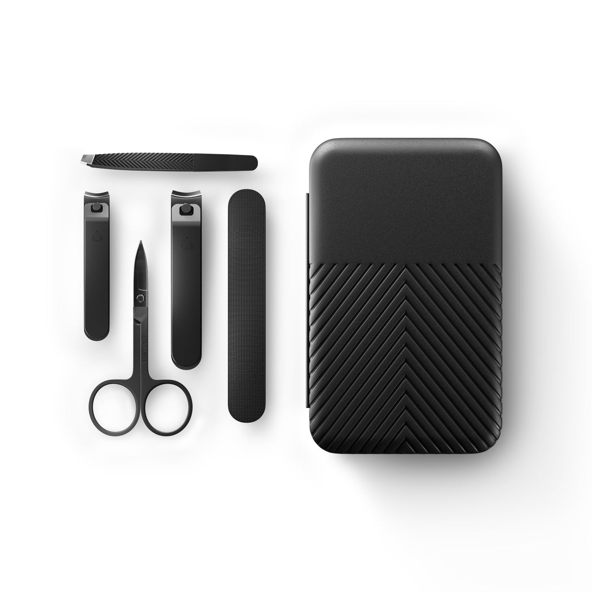 MANSCAPED Shears 3.0 travel-case close-up showing magnetic closure for secure transport.