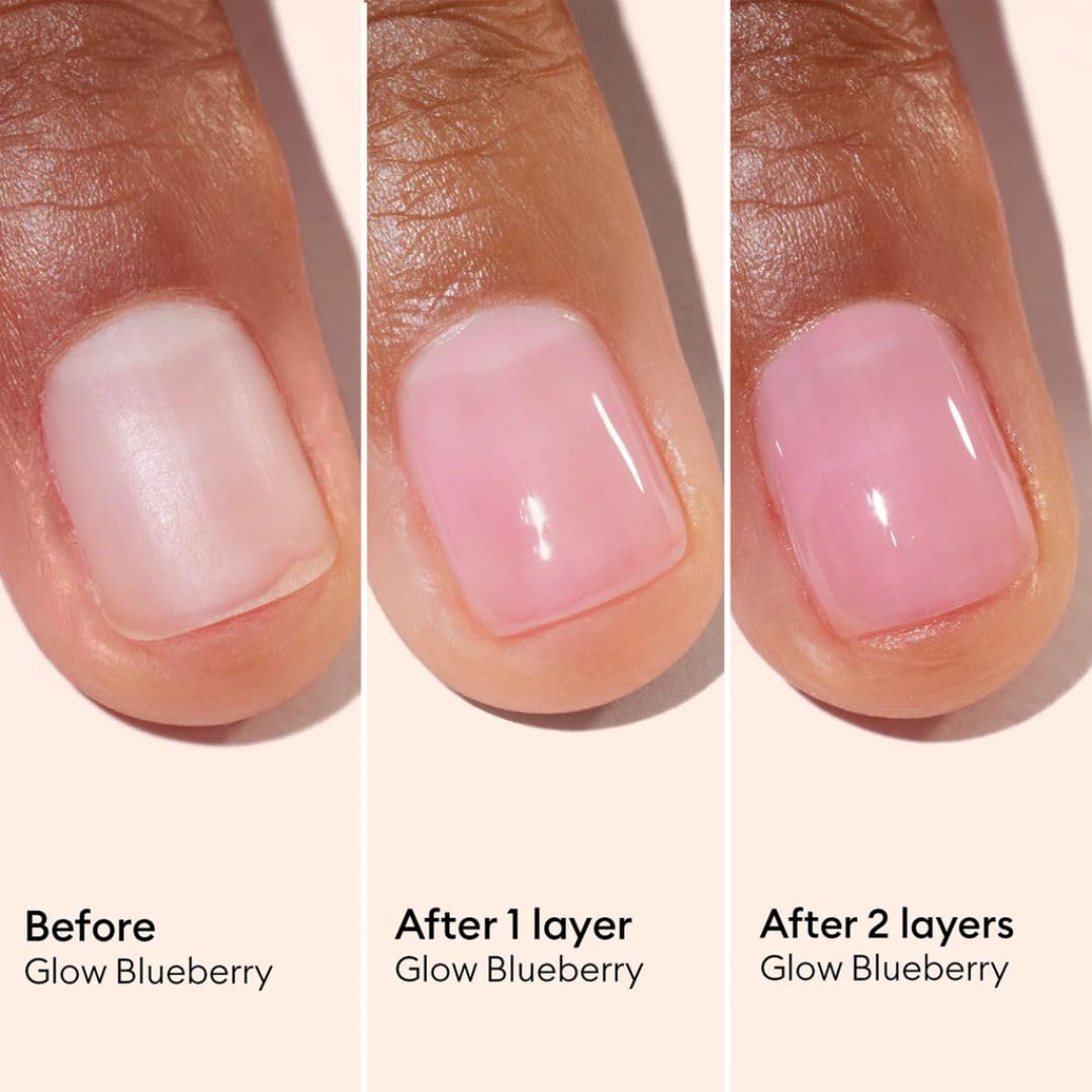 Manucurist Active Glow Blueberry swatch demonstrates hydrating glow and cool-rose tint.
