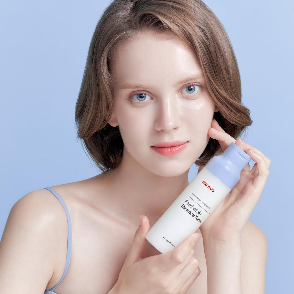 ma:nyo Panthenol–Ectoin 4:1 blend graphic highlights soothing moisture and barrier support