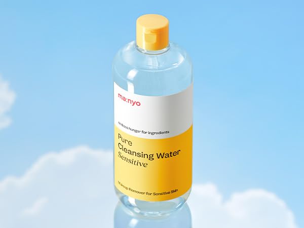 Manyo Pure Cleansing Water micellar liquid close-up for gentle cleansing.