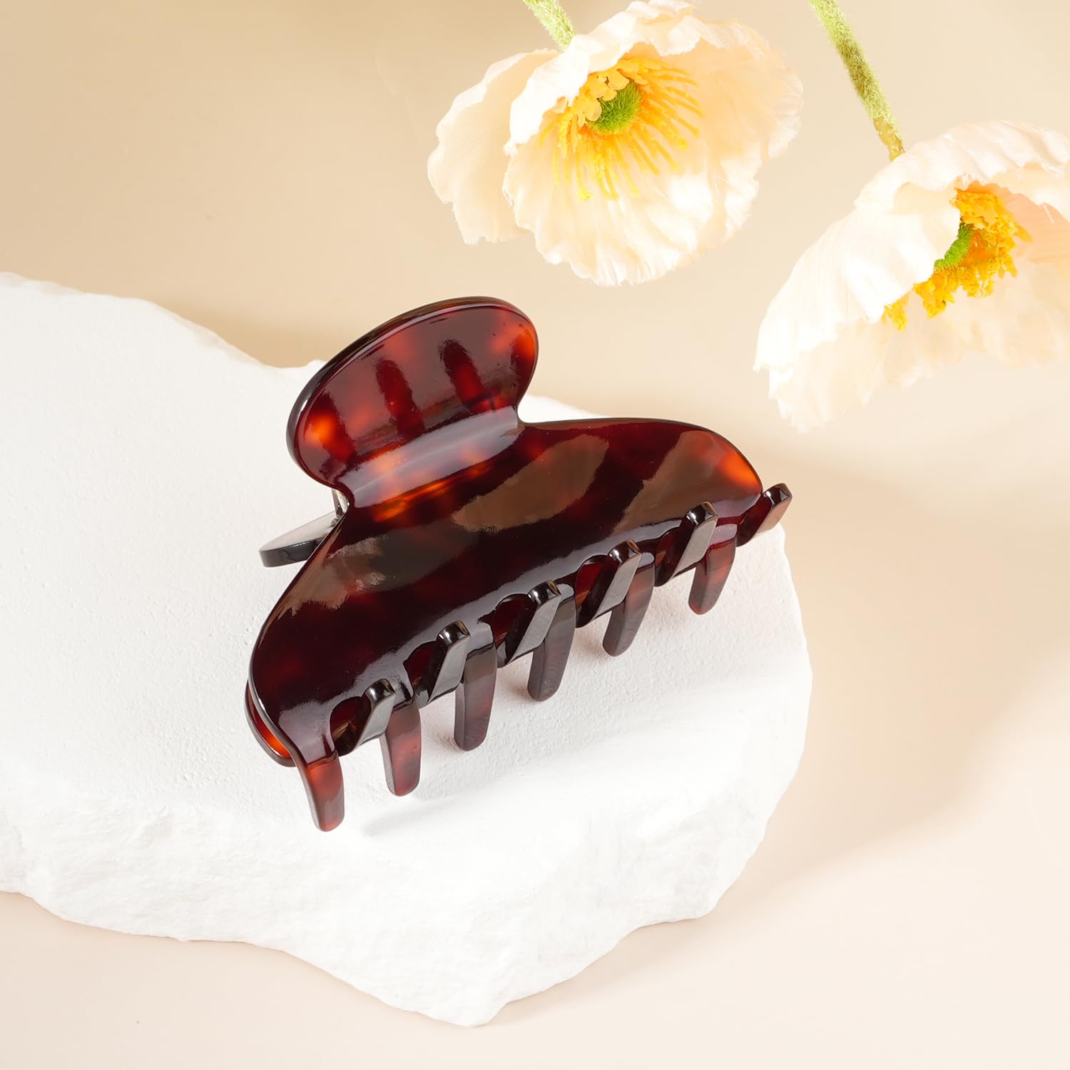 MAORULU travel-friendly clip perfect for on-the-go styling