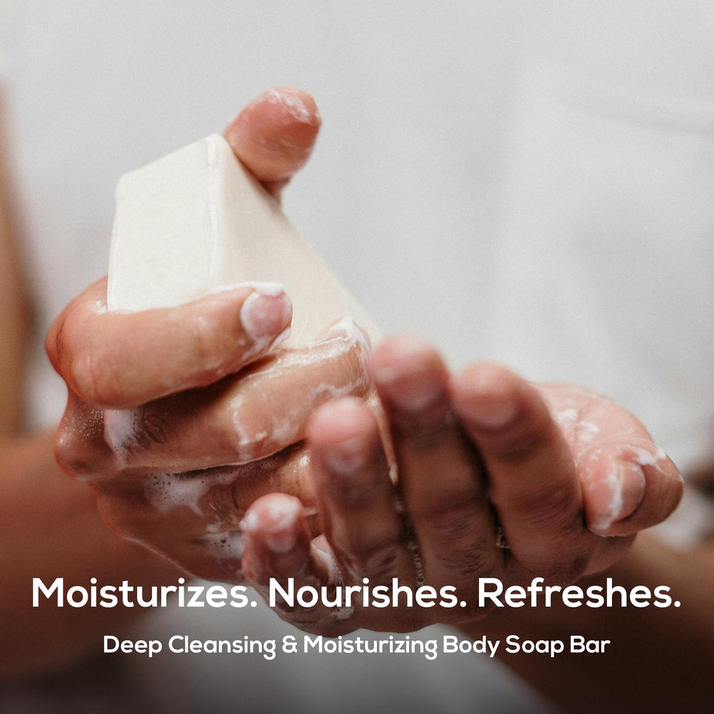 Marlowe No.105 bar soap lather close-up shows rich foam for a refreshing cleanse.