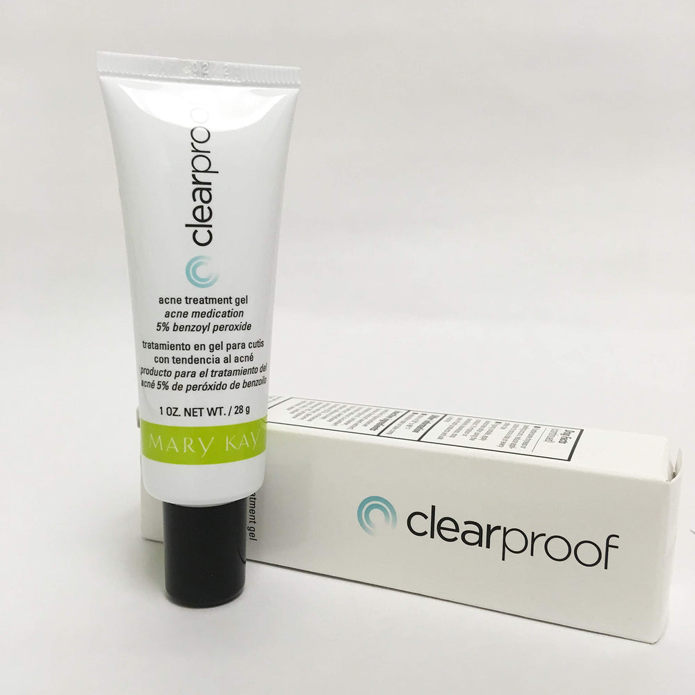 Mary Kay Clear Proof cleansing gel application demonstrates gentle cleansing for blemish-prone skin.