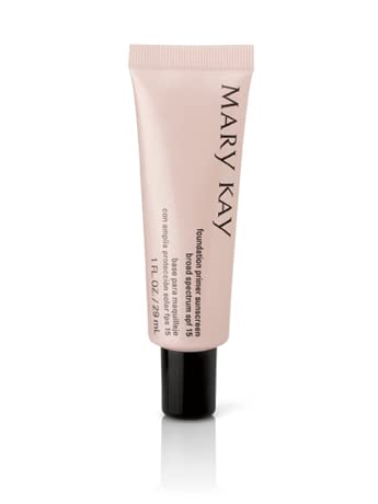 Mary Kay Foundation Primer SPF 15 gel smooths skin, controls oil, and prepares a lasting makeup base.