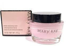 Mary Kay Intense Moisturizing Cream with emphasis on dry skin during a daily routine.
