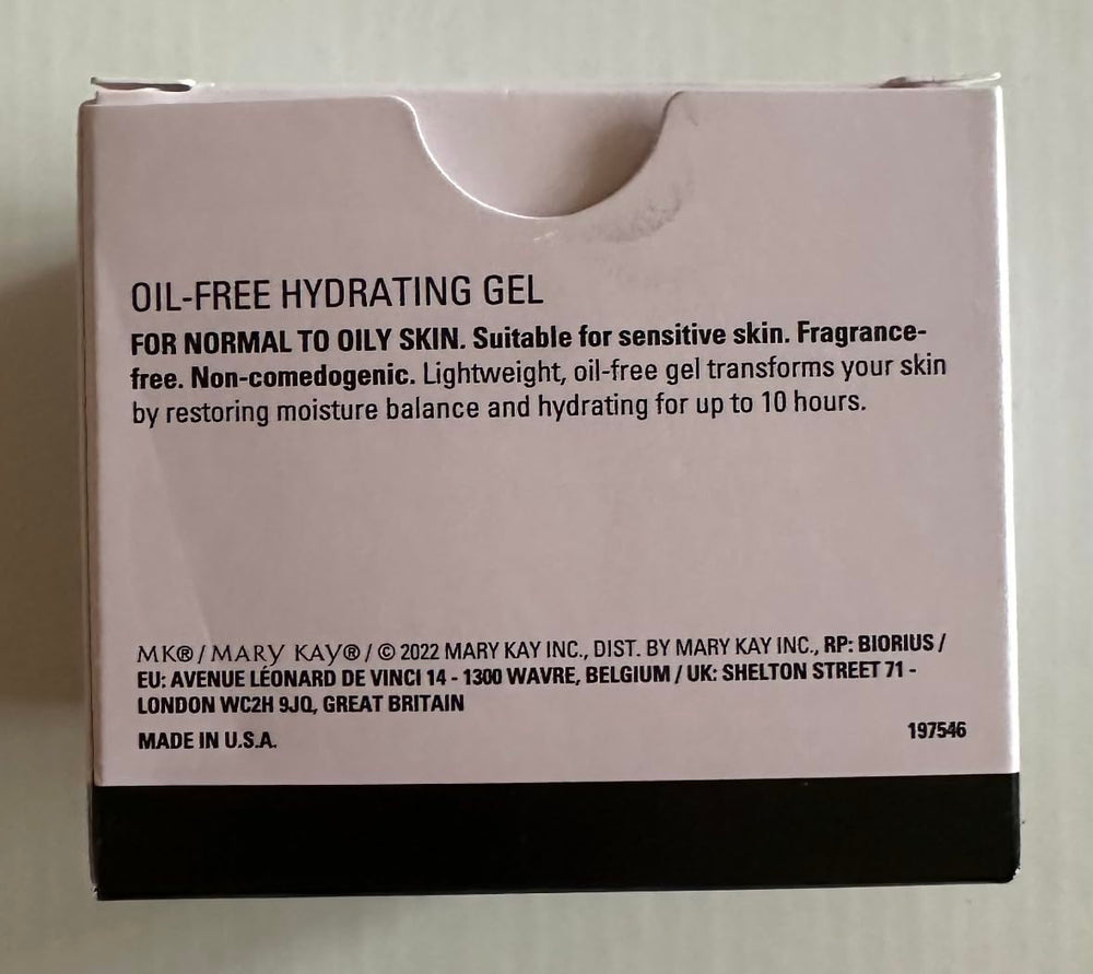 Mary Kay Oil-Free Hydrating Gel makeup-ready—no shine, smooth base for cosmetics.