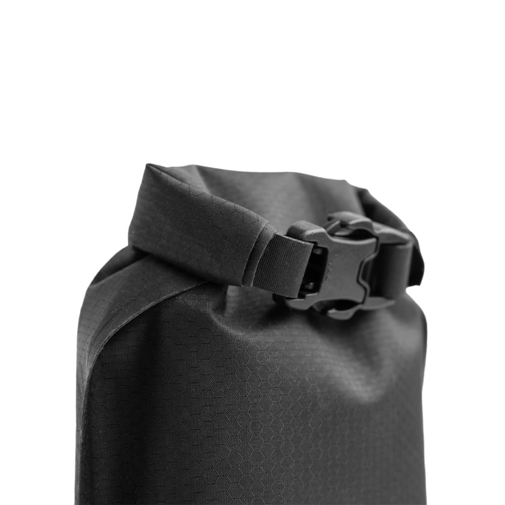 Matador rolltop closure and YKK buckles secure bars during gym trips.