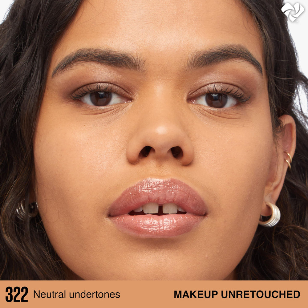 Maybelline Super Stay Lumi-Matte Foundation packaging box highlights vegan and non-comedogenic safety.