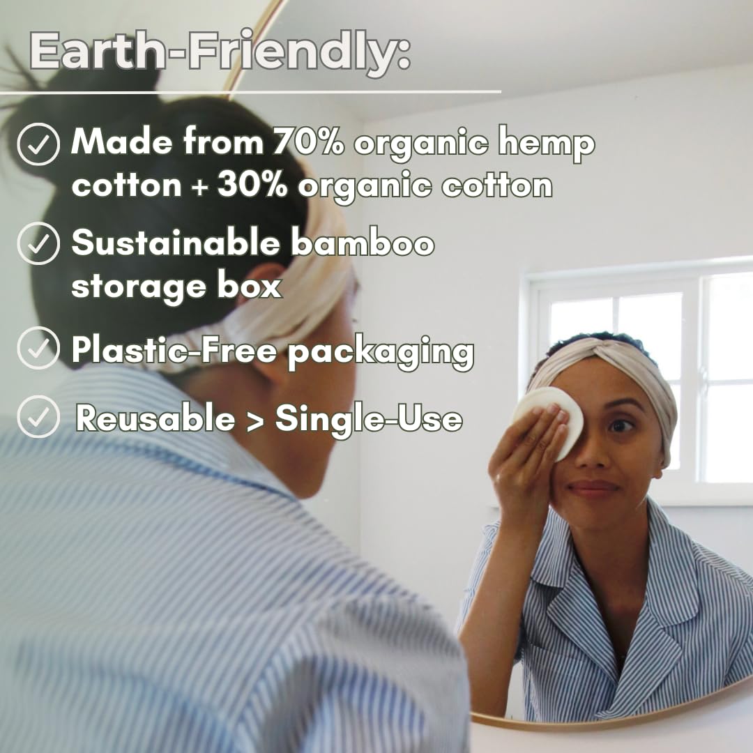 ME MOTHER EARTH bamboo storage box keeps pads clean and organized.