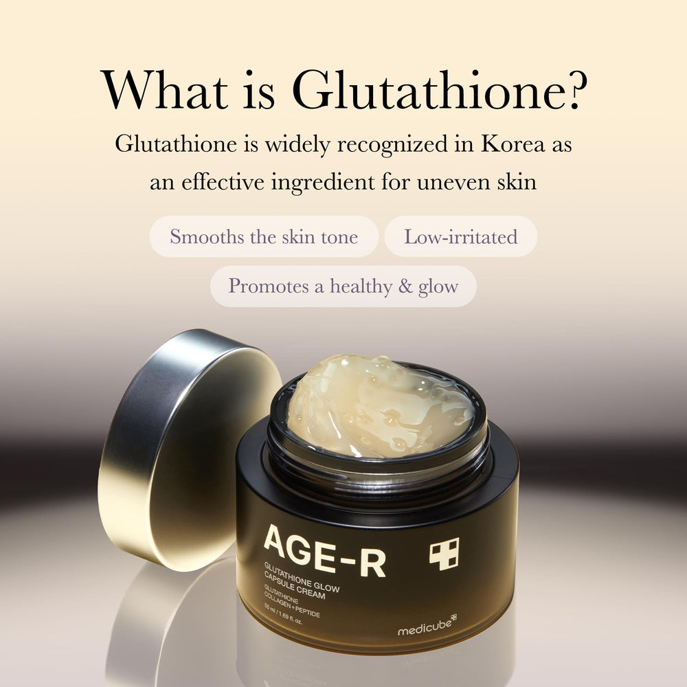 Medicube AGE-R Glow application routine demonstrates daily glow in use.