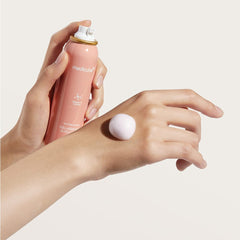 Medicube Collagen Glow Bubble Serum pump-dispense image for clean, precise application