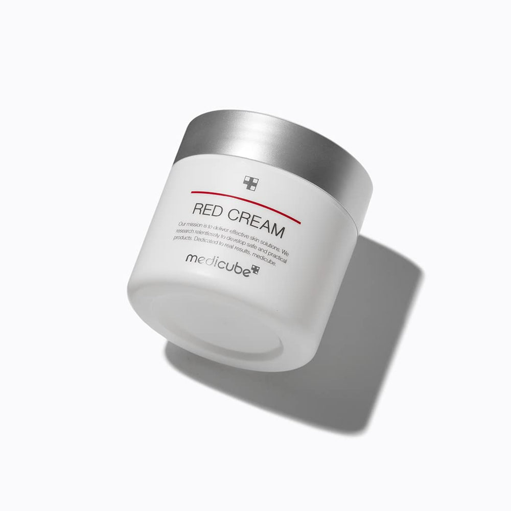 Medicube Red Cream 2.0 ingredients graphic features BHA, Niacinamide, and Adenosine.