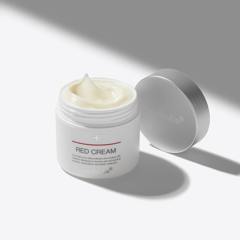 Medicube Red Cream 2.0 texture swatch shows lightweight cream with calming potential.