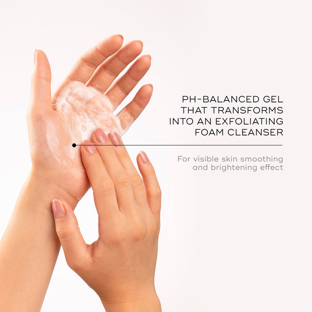 Medik8 Surface Radiance Cleanse hydrating formula keeps skin comfortable during exfoliation.