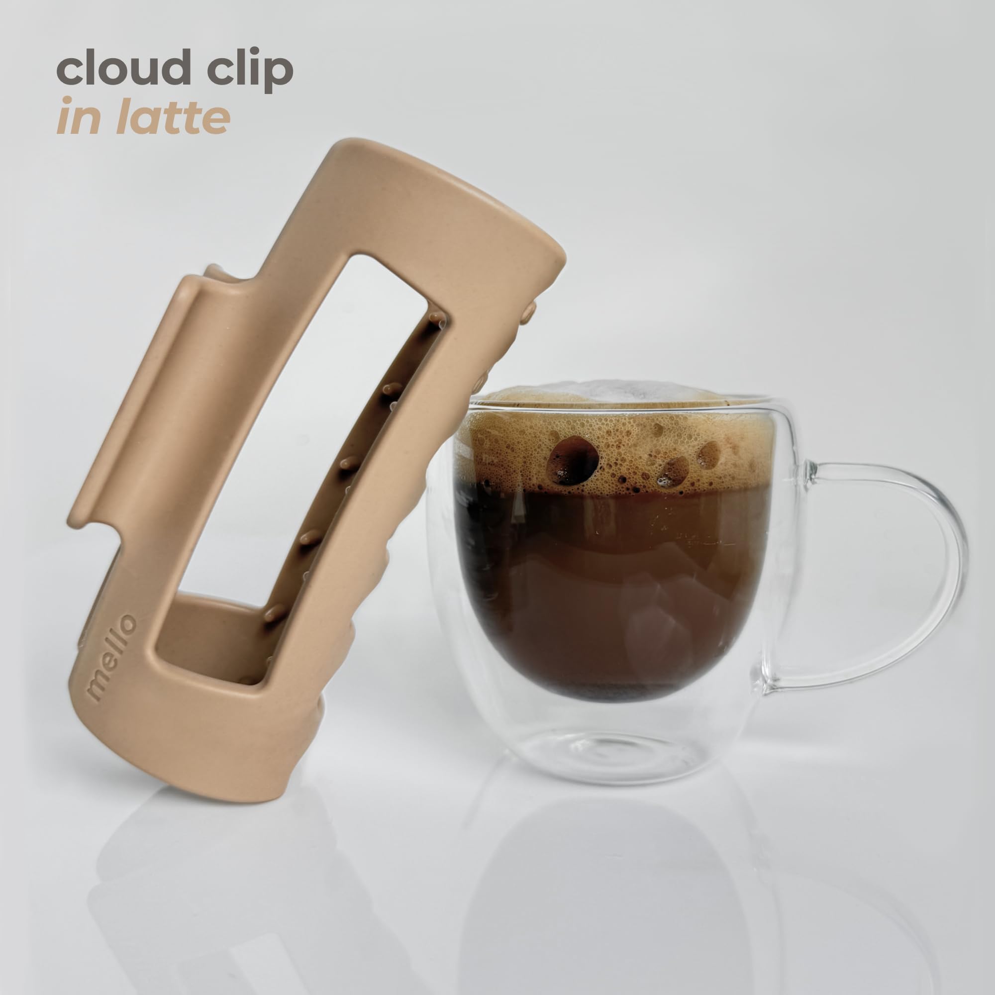 MELLO hair claw clip side view demonstrates balanced hold for styling
