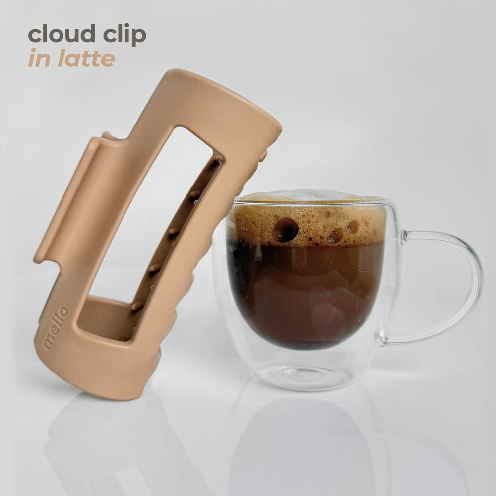 MELLO hair claw clip side view demonstrates balanced hold for styling