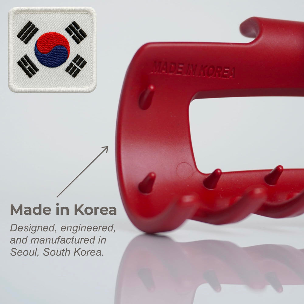 MELLO Squishy Claw Clip red in-hand view for on-the-go styling.