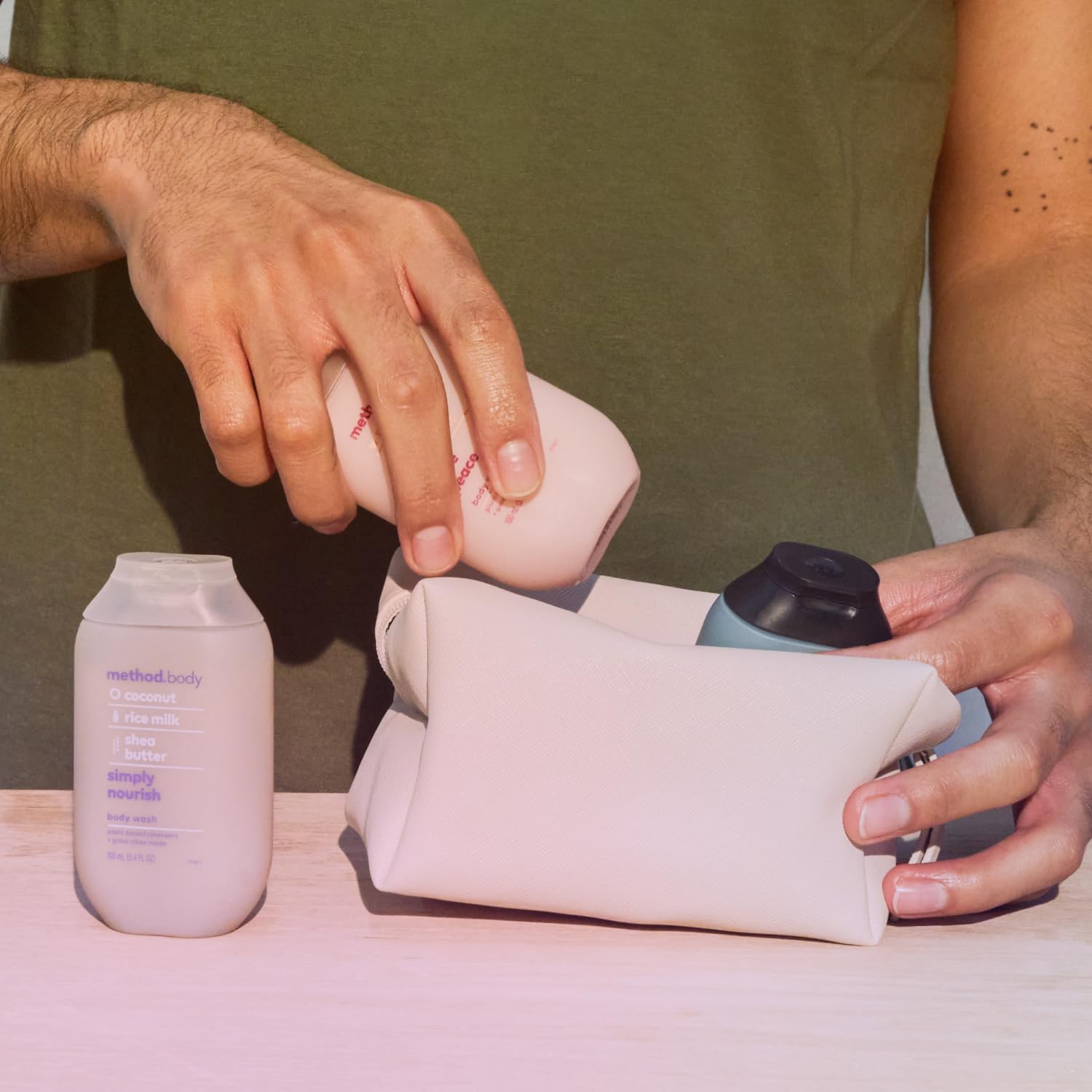 Method Body Wash Gift Set PCR-plastic bottle highlights eco packaging.