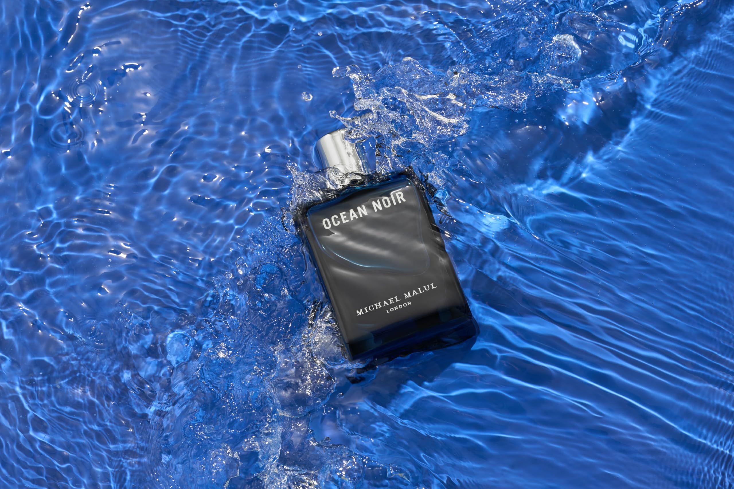 Michael Malul Ocean Noir gift set box presents a premium gifting option.