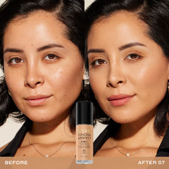 Aplicación con esponja de Milani Conceal + Perfect, acabado suave