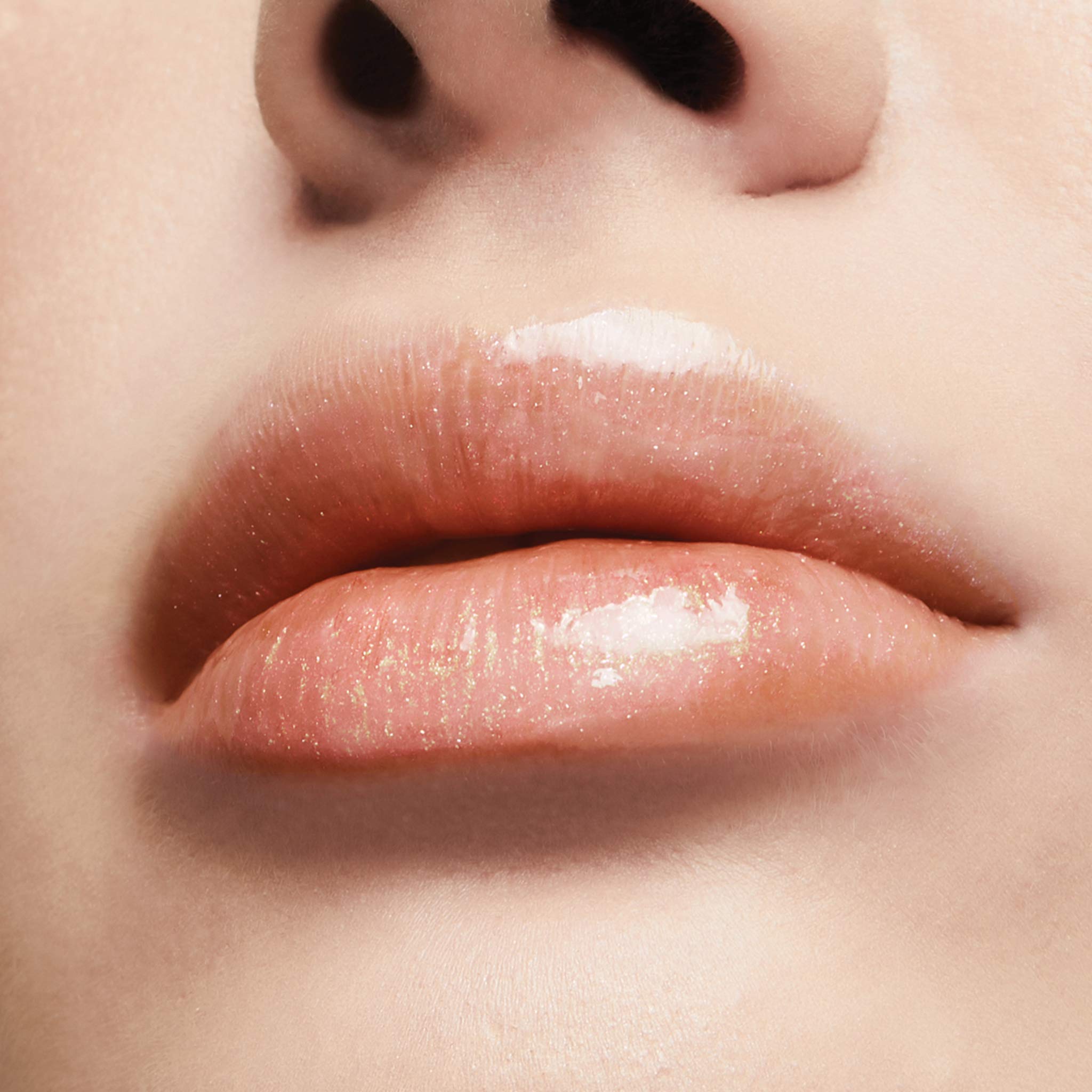 Milani hydration formula image emphasizes hyaluronic acid for hydration.