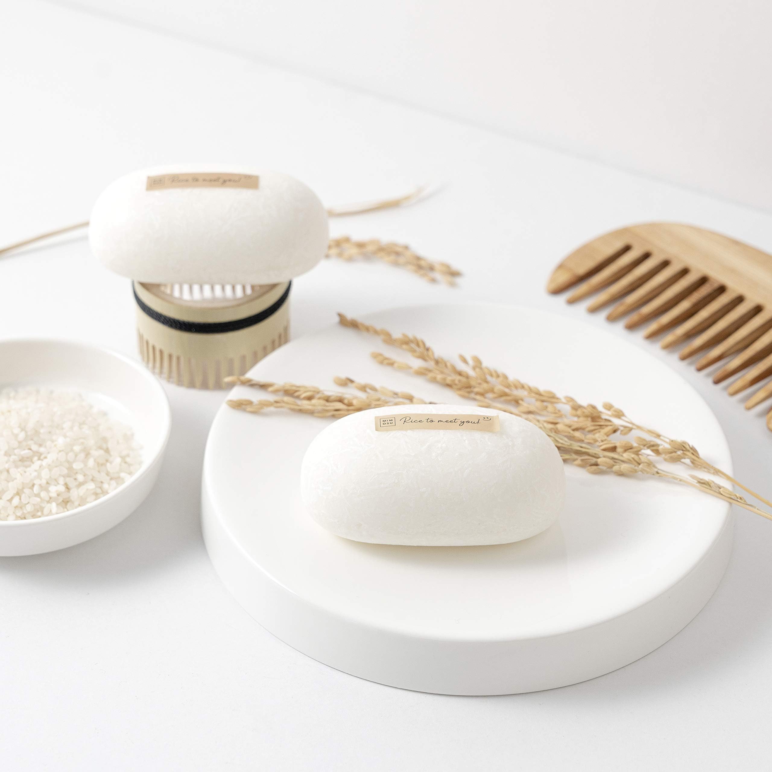 Mimosu Shampoo Bar designed for oily hair routines in the shower.