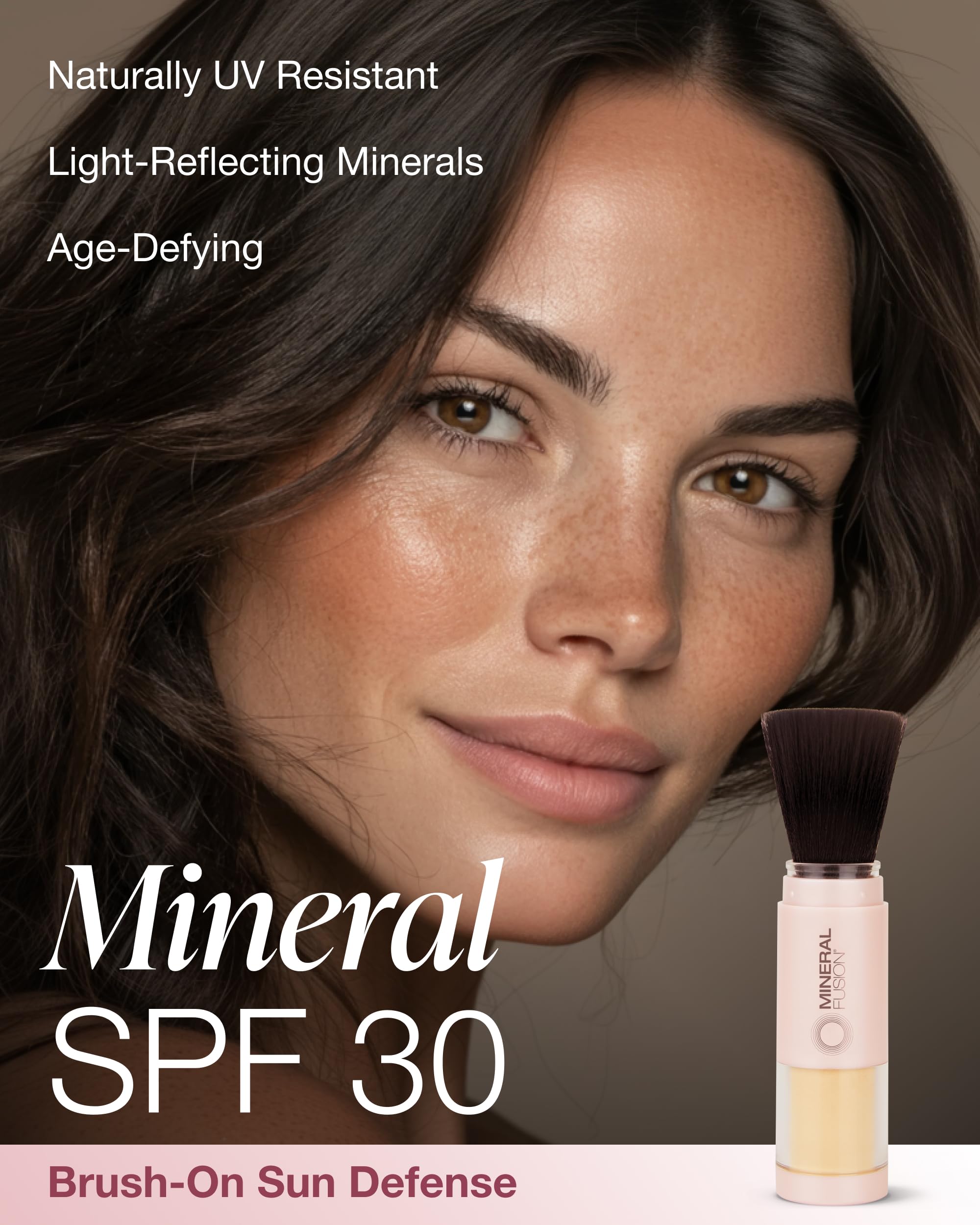 Mineral Fusion brush-on sunscreen bristles close-up highlight quick, mess-free application.