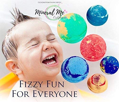 Mineral Me California kid-friendly bath time with color and fragrance.
